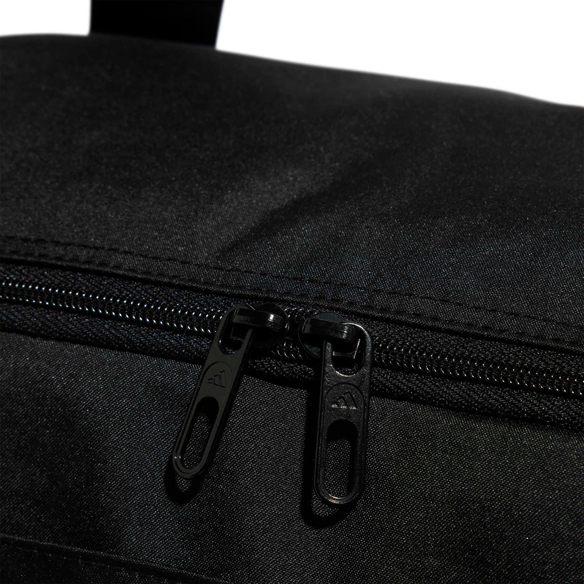 adidas Unisex Essentials Linear Duffel Bag Duffel Bag, Black/Black/White, S - Supplements and more Nahrungsergänzungsmittel