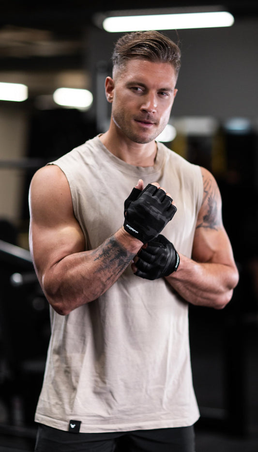Fitgriff® Trainingshandschuhe für Damen und Herren - Fitness Handschuhe für Krafttraining, Kraftsport, Training, Gym, Workout, Lifting Gloves (Camo-Black, 9) - Supplements and more Nahrungsergänzungsmittel